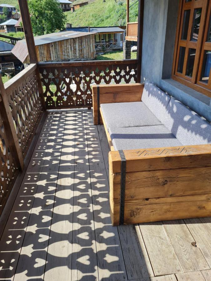 Guest House Shina Omalo Εξωτερικό φωτογραφία