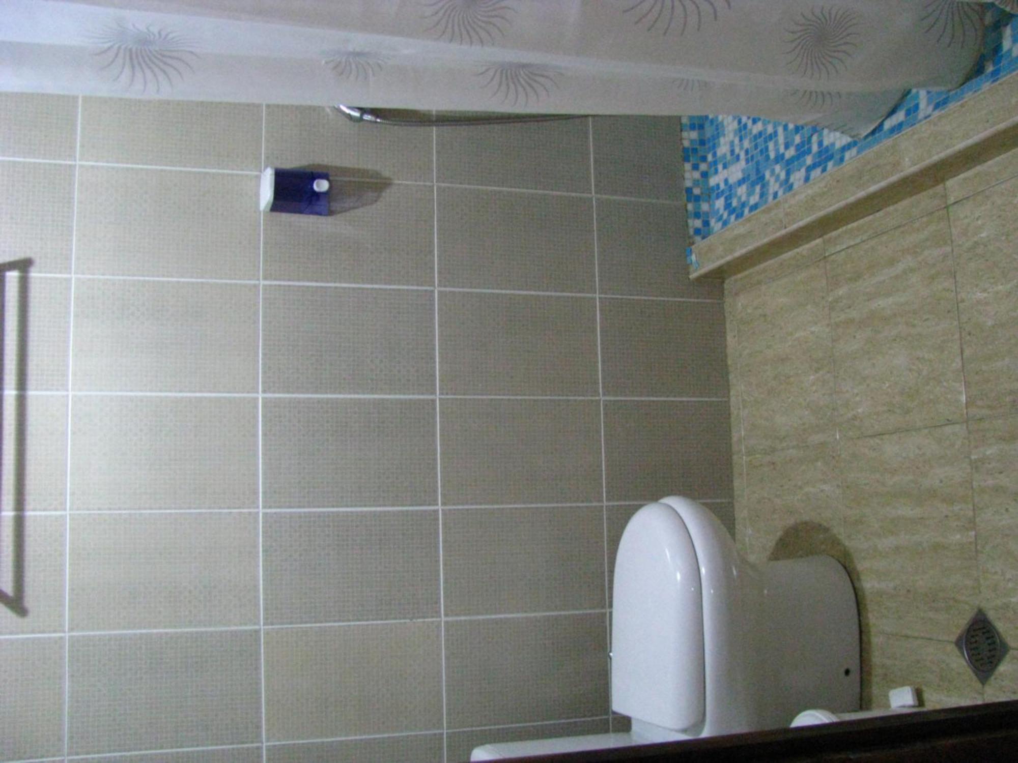 Guest House Shina Omalo Δωμάτιο φωτογραφία