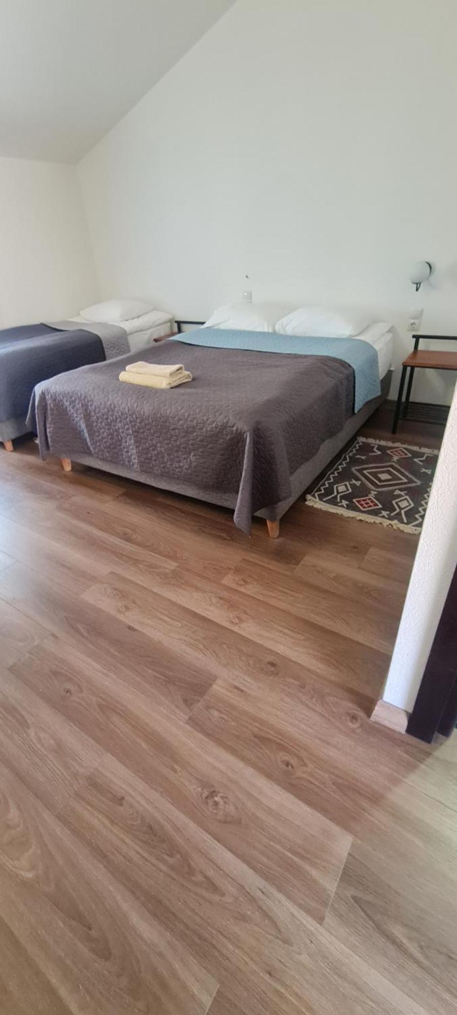 Guest House Shina Omalo Εξωτερικό φωτογραφία