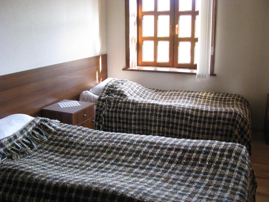 Guest House Shina Omalo Δωμάτιο φωτογραφία
